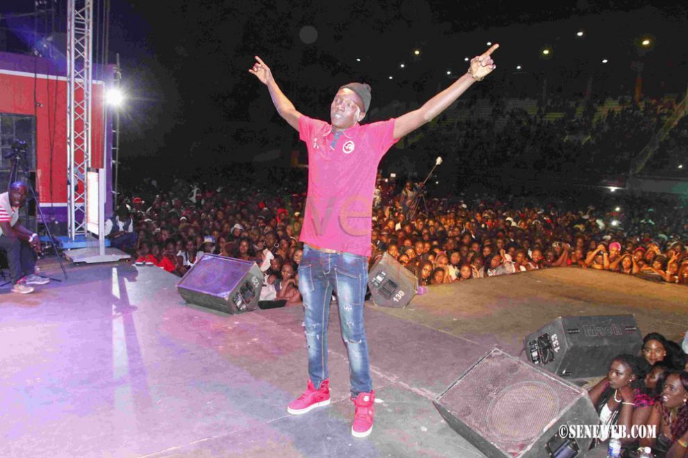 Les images hot du concert de Davido en Gambie