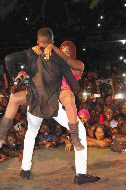 Les images hot du concert de Davido en Gambie