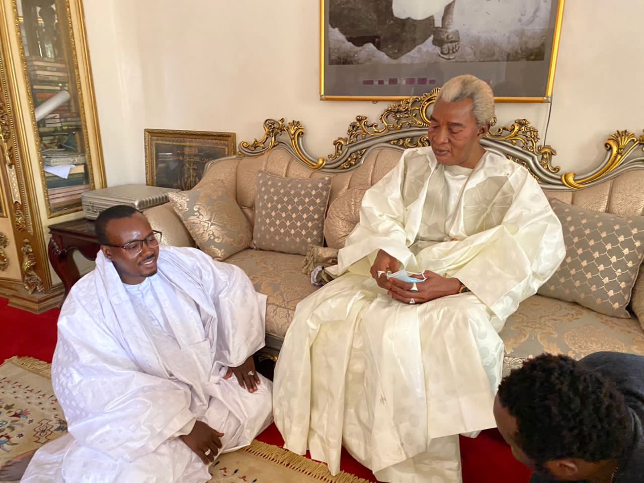 Touba : Serigne Abdou Karim rend visite à Cheikh Bass Abdou Khadre