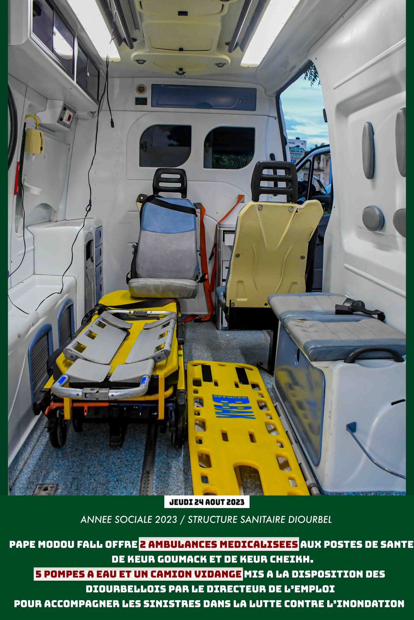 Photos Diourbel Un camion hydrocureur 2 ambulances médicalisées et