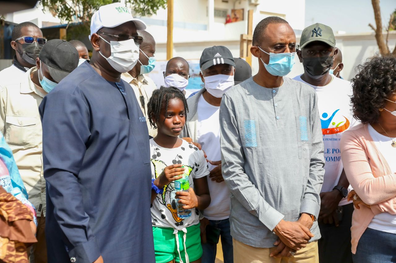 Relance Cleaning 8 - Redémarrage du « Cleaning Day » : Le président Macky Sall participe au « Besup Sétal »