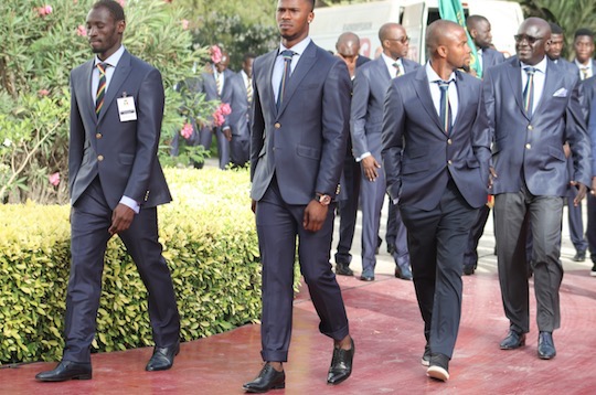(45 Photos): Après la cérémonie de remise du drapeau .Un Spécial Ndogou réservé aux Lions ….