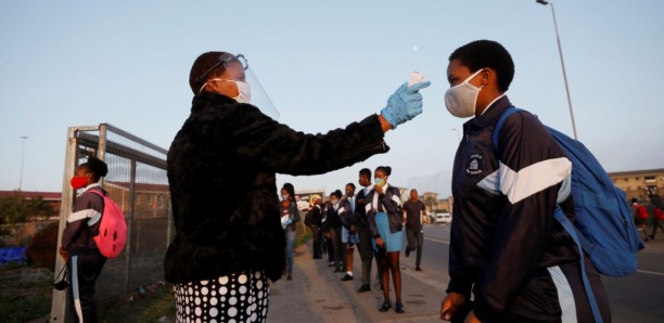Plus de 200 personnes contaminées par le Covid-19 dans une école en Afrique du Sud