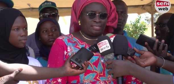 Lycée Mame Abdou Aziz Sy Dabakh : Le groupe Ecobank équipe la salle informatique