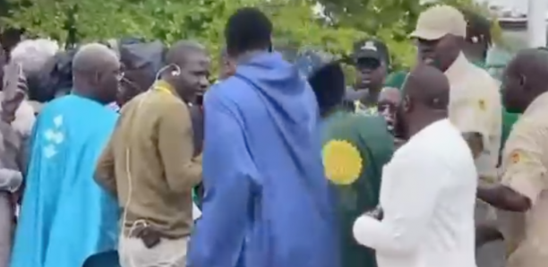 Insolite : Mara Niass bloqué par le protocole du Président