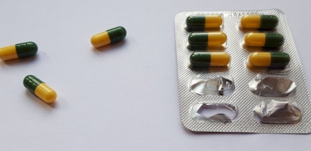 Dakar : Deux étrangers interpellés avec 100 comprimés de Tramadol destinés aux États-Unis