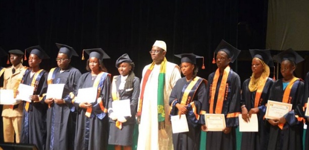 Première apparition publique depuis les législatives : Ce qu’a dit Macky Sall aux meilleurs élèves du Sénégal…