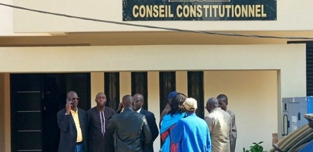 Ministre et Député : ce que dit la Constitution