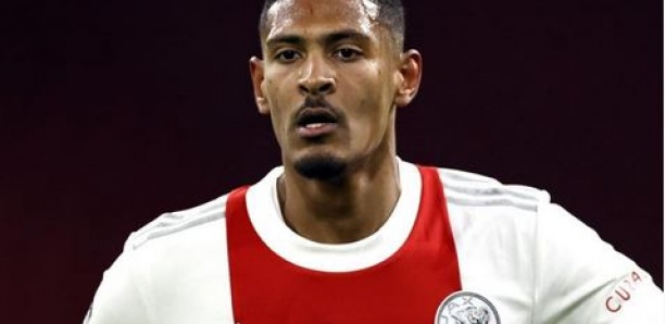 Le Borussia Dortmund cherche un remplaçant pour Sébastien Haller
