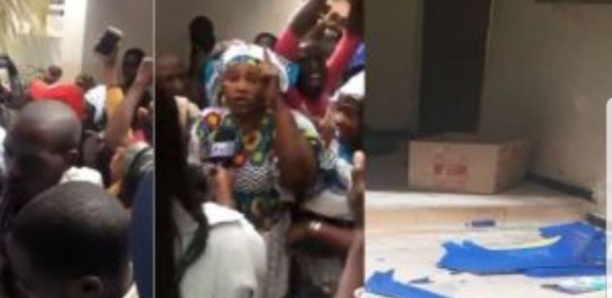 Manifestation anti-Condé devant l'ambassade de la Guinée au Sénégal