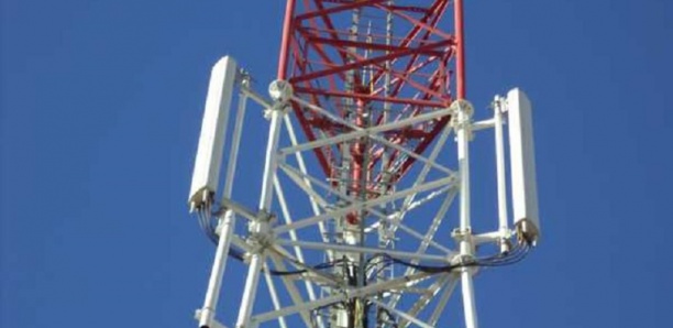 Mbour :  L'antenne qui a donné son nom au quartier Zone Sonatel s'écroule