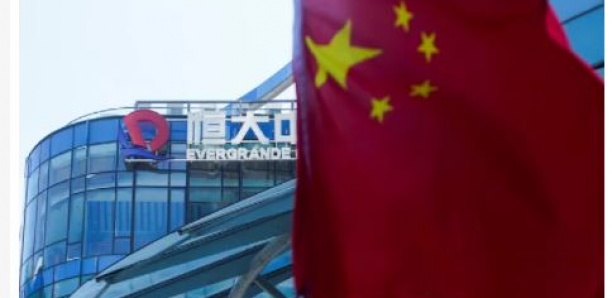 Un accord trouvé pour éviter la faillite du géant chinois de l’immobilier, risque pour l’économie mondiale
