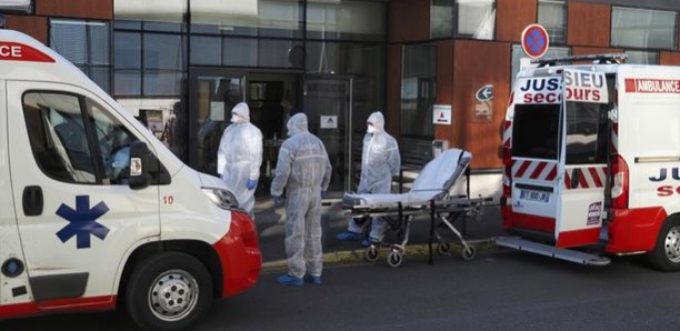 Coronavirus: 1169 morts en 24h aux États-Unis, selon le comptage de l'université Johns Hopkins, pire bilan quotidien d'un pays