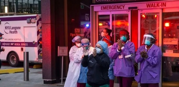 Trump : les Etats-Unis ont probablement «passé le pic» des nouveaux cas de coronavirus