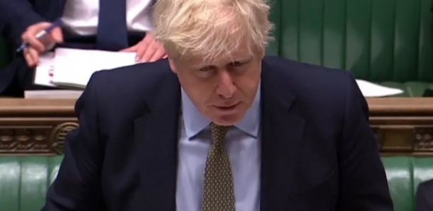 Royaume-Uni : séance mouvementée pour le retour de Boris Johnson devant le Parlement