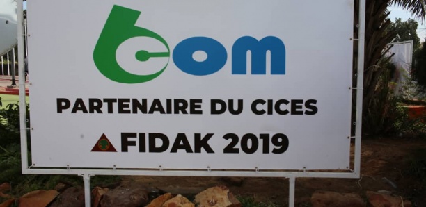 [Photos-Vidéo] 6 Com, productrice de "Un Café Avec…", révolutionne la Foire de Dakar