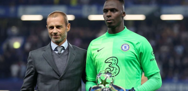 Edouard Mendy se pose des questions sur le Ballon d'or :  "Si j'avais joué pour la France…"