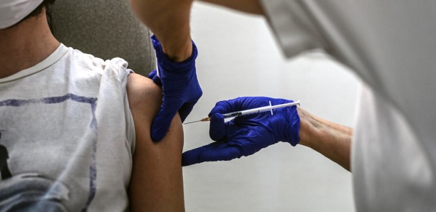 Covid-19 : La France recommande une seule dose de vaccin pour les personnes déjà infectées
