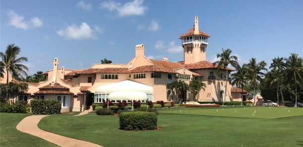 Trump fait construire une massive salle de bal à la Maison Blanche