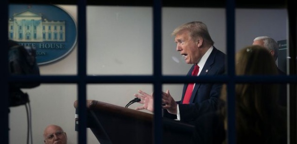Trump annonce qu'il veut suspendre l'immigration vers les États-Unis