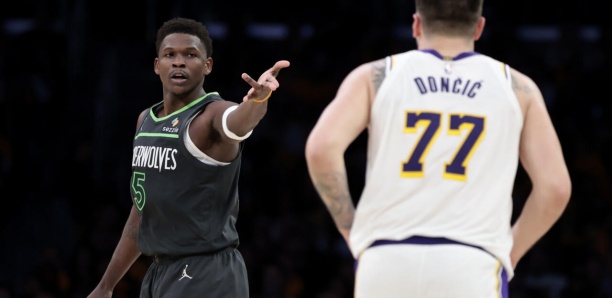 Play-offs NBA: les Lakers cueillis d'entrée par Minnesota