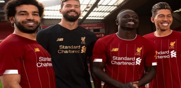 Liverpool : selon Alisson Becker, Mané et Salah méritent de gagner le ballon d’Or
