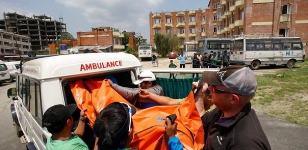 11 morts et 27 disparus dans un éboulement au Népal