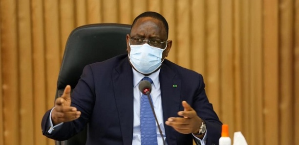 Macky Sall : ’’Les réseaux sociaux constituent une peste mondiale. On va y mettre un terme…”