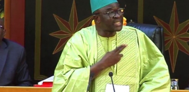 Moustapha Cissé LO demande à Macky SALL de limoger Yakham MBAYE