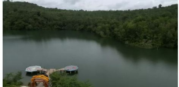 Cinq noyés à cause d’un selfie au bord d’un lac en Indonésie