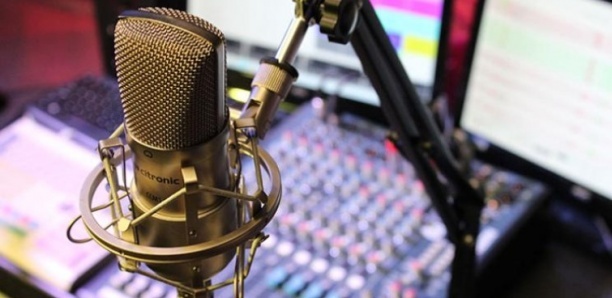Bande FM : 74 fréquences radio retirées