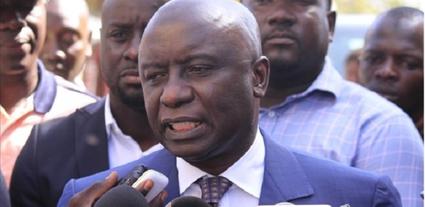 [Vidéo] Élections locales : Idrissa Seck hué à Thiès