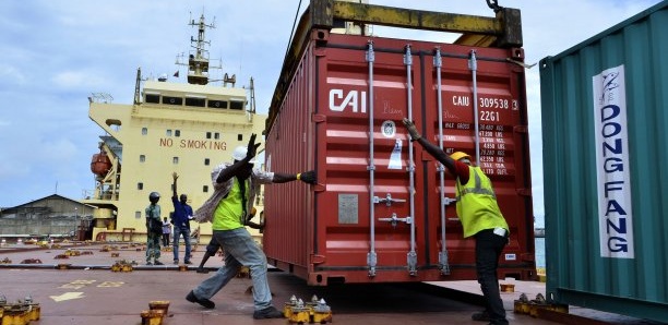 Covid-19 : Un cas communautaire au Port de Dakar