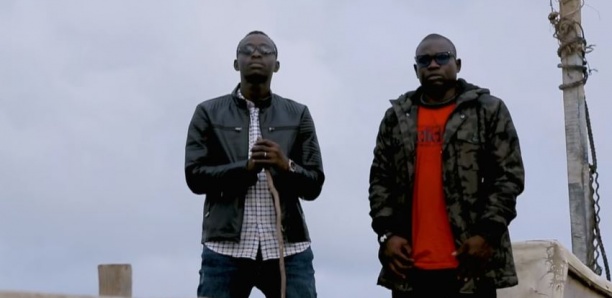 MOR DAIVER feat BAYE DIOUM J BLACK - MALAW