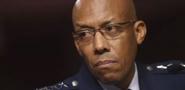 Un aviateur noir devient le plus haut gradé de l'US Air Force