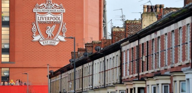 Le jour où El-Hadji Diouf et Steven Gerrard se sont battus dans le vestiaire de Liverpool