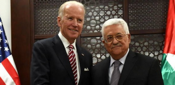 Tensions au Proche-Orient : Première discussion entre Joe Biden et Mahmoud Abbas