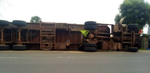 [Images] Kaffrine : Un camion tue un garçon de 14 ans