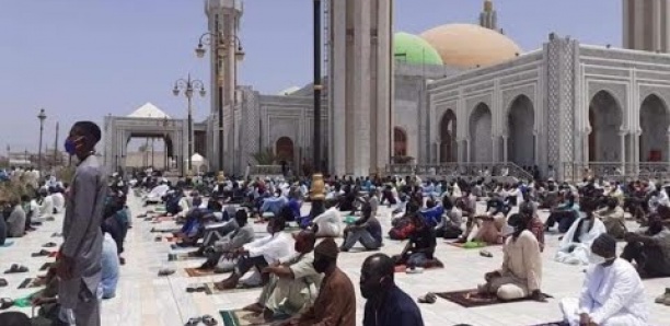 Korité 2023 : Suivez la prière depuis la Grande mosquée de Massalikul Djinane