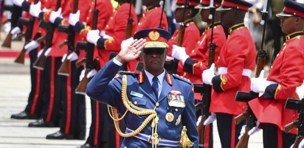 Kenya : une panne de moteur a causé le crash d'hélicoptère ayant tué le chef des armées