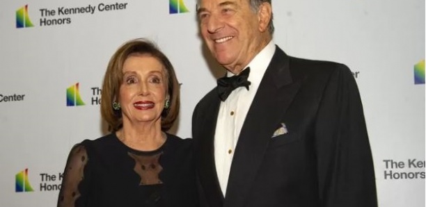Le mari de Nancy Pelosi “violemment agressé” par un individu à son domicile