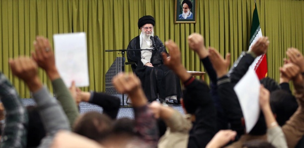 L'Iran menace les Etats-Unis et Israël d'une riposte forte en cas d'attaque