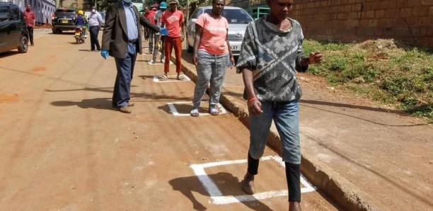 Au Kenya, des patients guéris du coronavirus témoignent pour sensibiliser