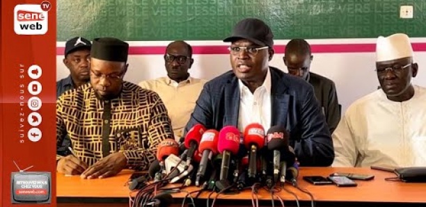 [Vidéo] Rapport de la  Cour des Comptes: Yewwi Askan Wi face à la presse
