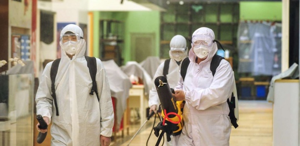 Covid-19 : la pandémie « très probablement » provoquée par une fuite de laboratoire à Wuhan, selon le FBI
