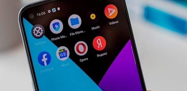 Des téléphones chinois avec des logiciels malveillants intégrés vendus en Afrique