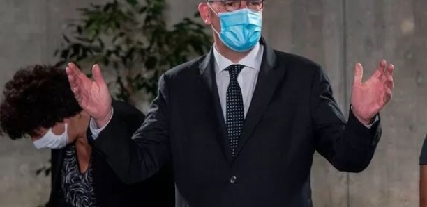 Le Premier ministre français interpellé par une citoyenne: "Vous tuez la France”
