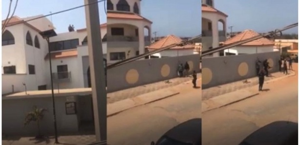 Arrestation de Sonko: Des manifestants devant la maison d’Aliou Sall