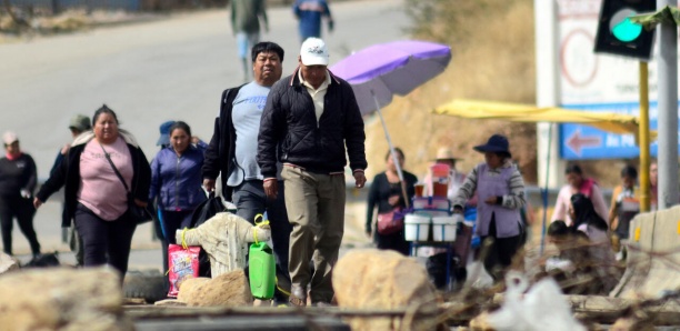 Bolivie: un policier tué dans des heurts entre forces de l'ordre et partisans de Morales