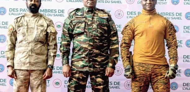 AES : Les pays de l’AES rappellent leurs ambassadeurs en Algérie après la destruction d’un drone malien